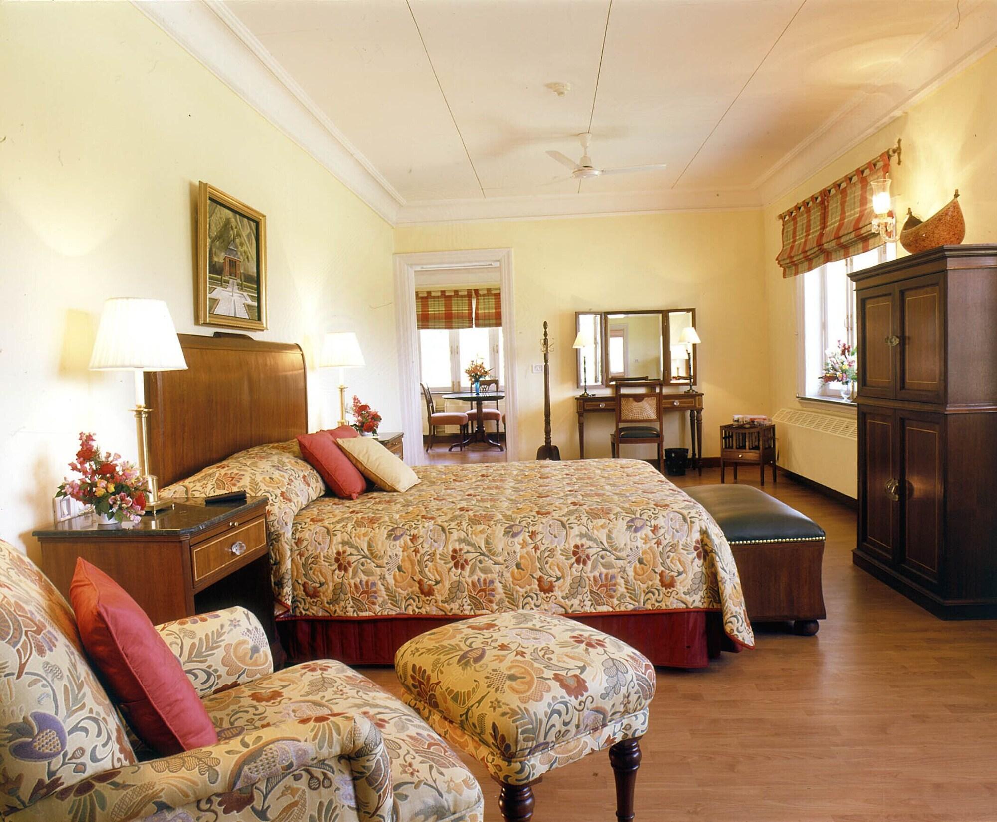 The Lalit Grand Palace Srinagar Buitenkant foto