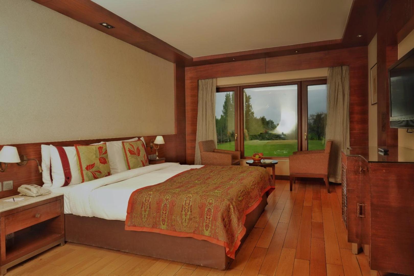 The Lalit Grand Palace Srinagar Buitenkant foto