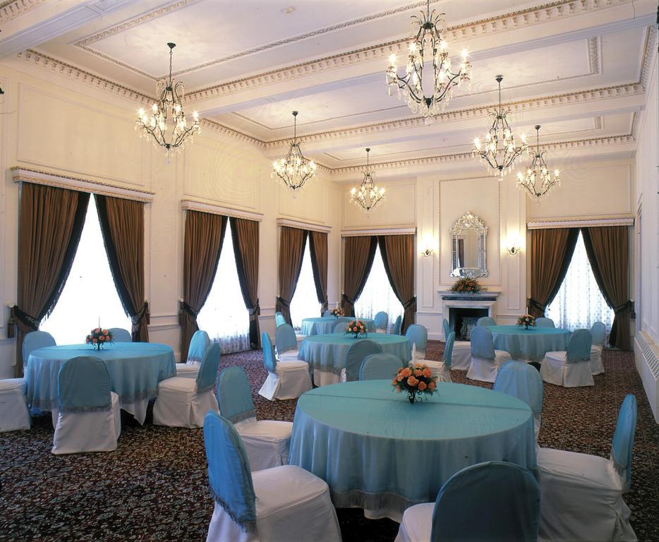 The Lalit Grand Palace Srinagar Buitenkant foto
