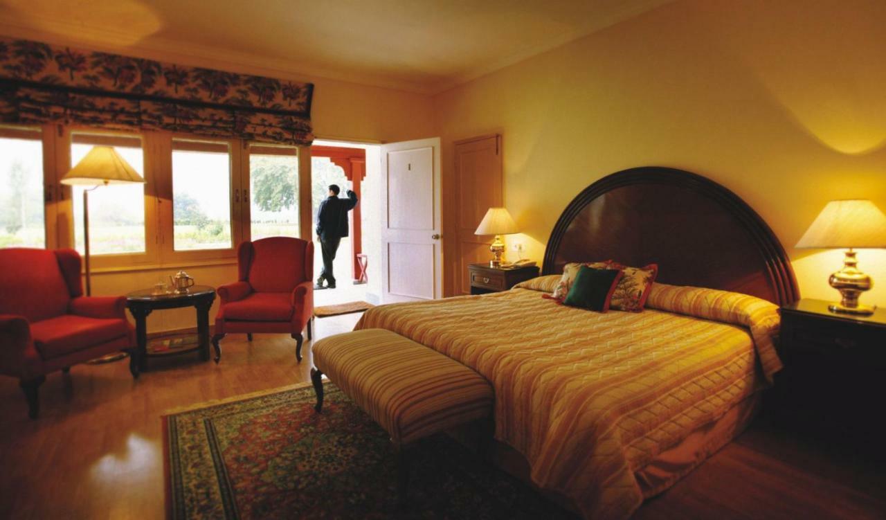 The Lalit Grand Palace Srinagar Kamer foto